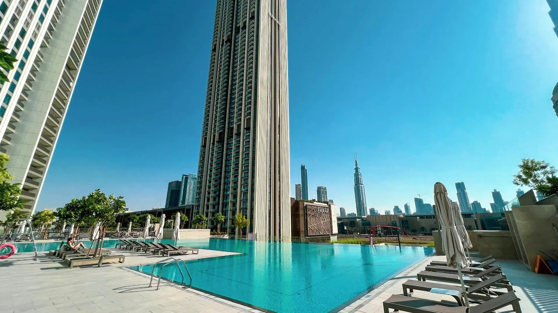 Burj Khalifa View & Dubai Mall Connection Apartmán